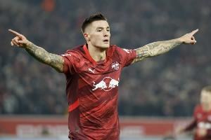 记者：塞斯科明确表示只想加盟曼联，正等待俱乐部达成协议