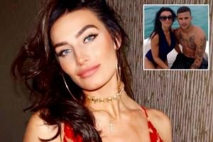 太阳报：沃克妻子因超速驾驶被指控，若罪名成立将收到驾驶禁令