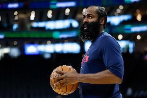 船媒：博格丹&比尔&保罗对快船没任何帮助 除哈登外球队几无亮点