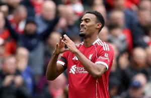 没你真不行!赫拉芬贝赫复出进球助球队取胜,此前缺席3场红军2负