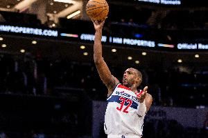 场均11.3分!明天奇才客战绿军 米德尔顿因膝盖酸痛继续缺阵