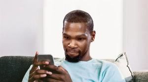 生活不如意警告⚠️网友批评杜兰特 遭反击:这改变不了你的生活